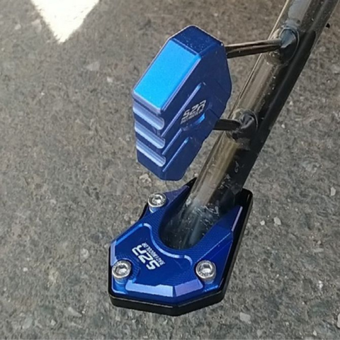 Motorkerékpár és Roller Parkoló Támogatás — Stabil és Praktikus