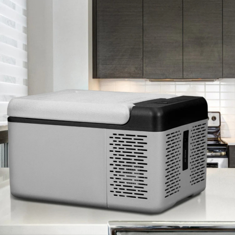 Mini Hűtőszekrény Autóhoz — Gyors és Hatékony Hűtés