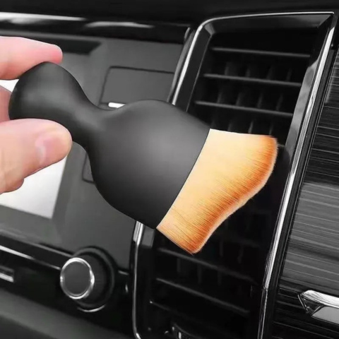 Spazzola Compatta Per Interni Auto – Pulizia Impeccabile