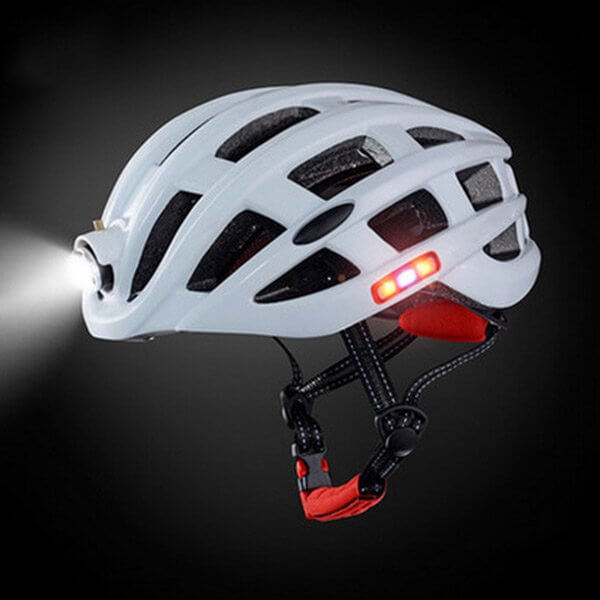 Slimme Fietshelm Met LED-lamp — Maximale Veiligheid En Zichtbaarheid
