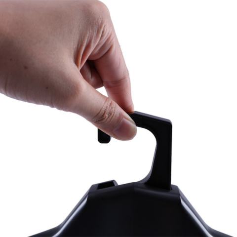 Travel Hanger for Car Seat – Compact and Functional 