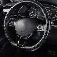 Potah na volant protišmykový – elegantný a odolný 
